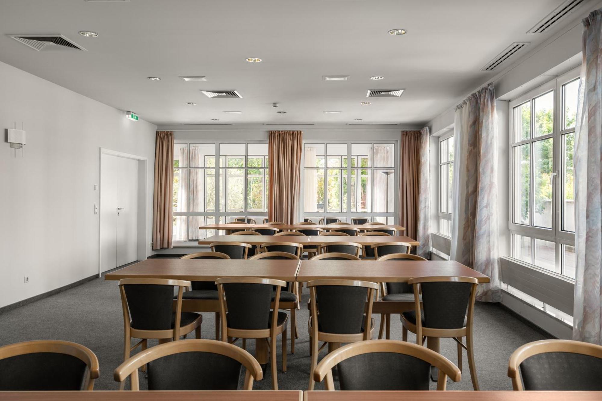 KIRCHERS PARK-HOTEL KAISERSTUHL Garni Endingen am Kaiserstuhl Zewnętrze zdjęcie