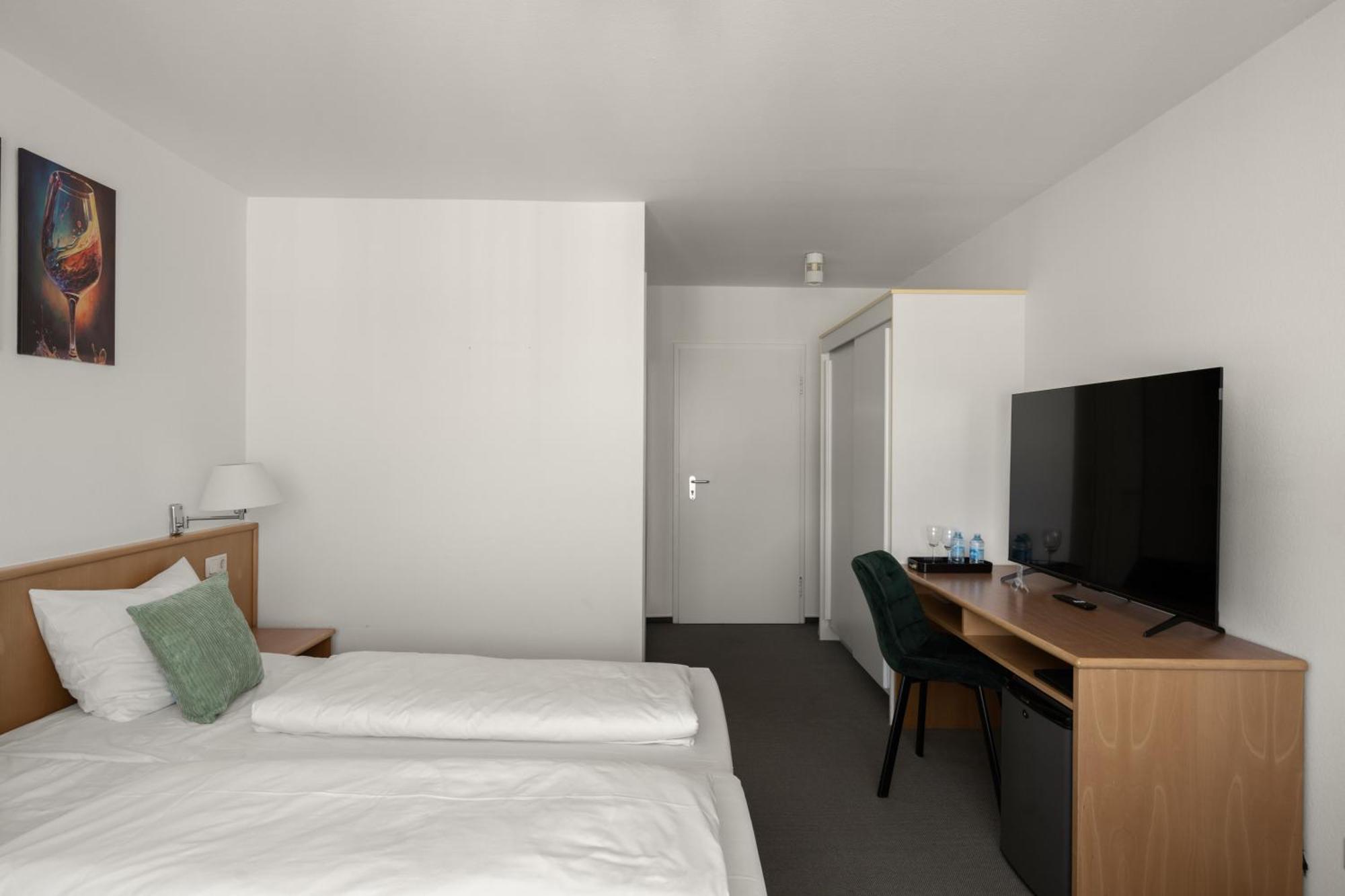 KIRCHERS PARK-HOTEL KAISERSTUHL Garni Endingen am Kaiserstuhl Zewnętrze zdjęcie